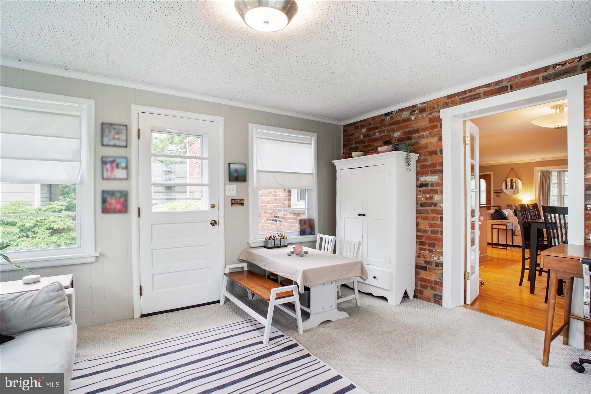 OVERLEE - Residential Lease