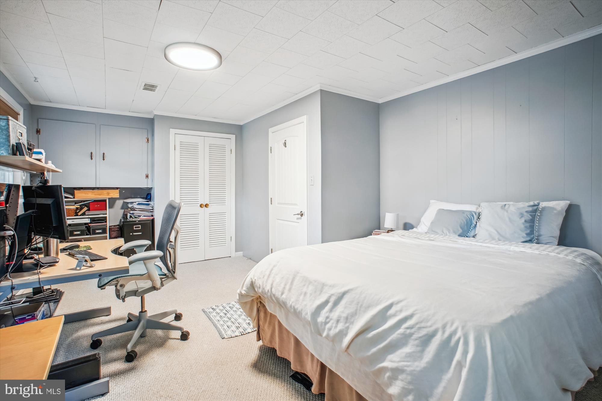 OVERLEE - Residential Lease