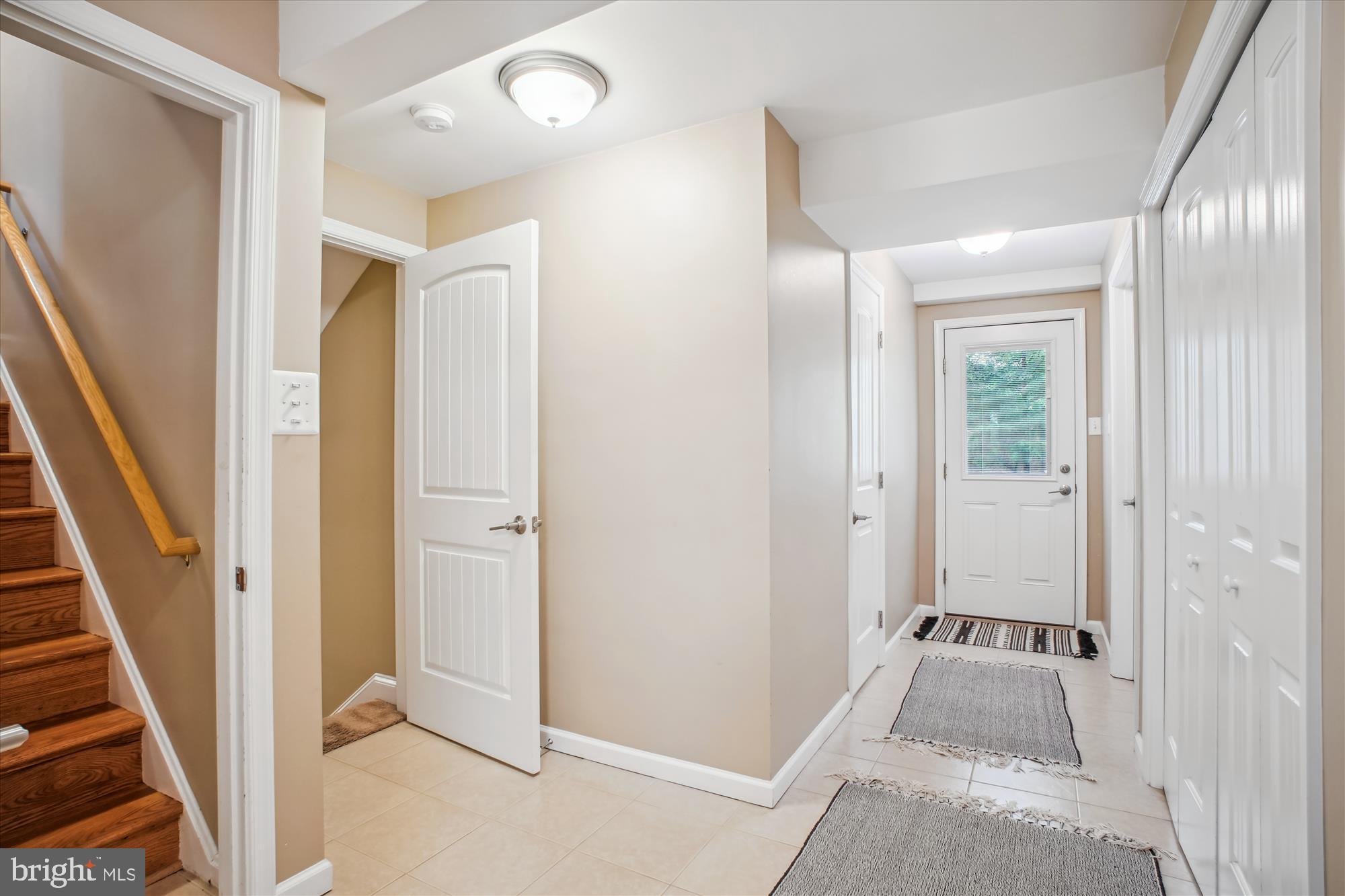 OVERLEE - Residential Lease