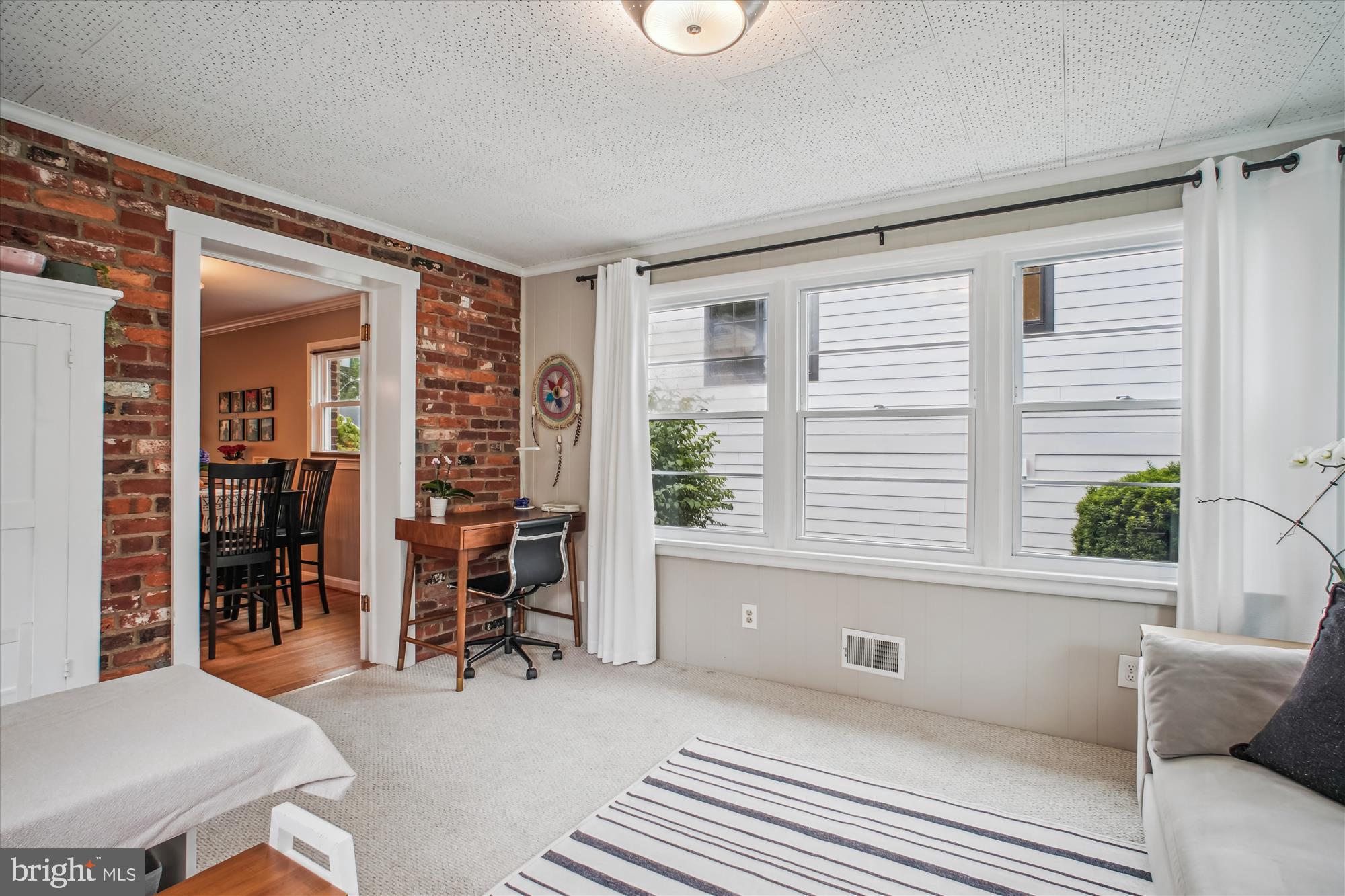 OVERLEE - Residential Lease