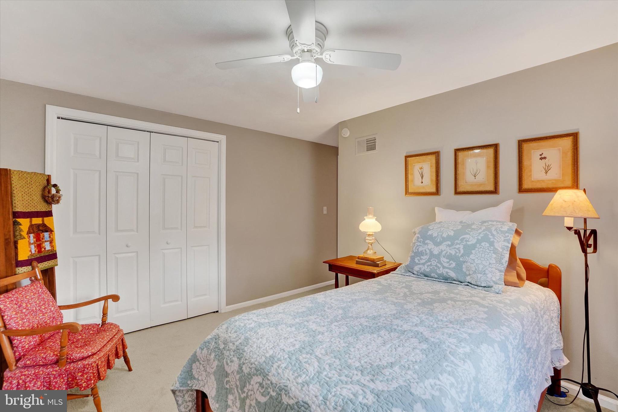 WESTLYN CONDOS - Residential