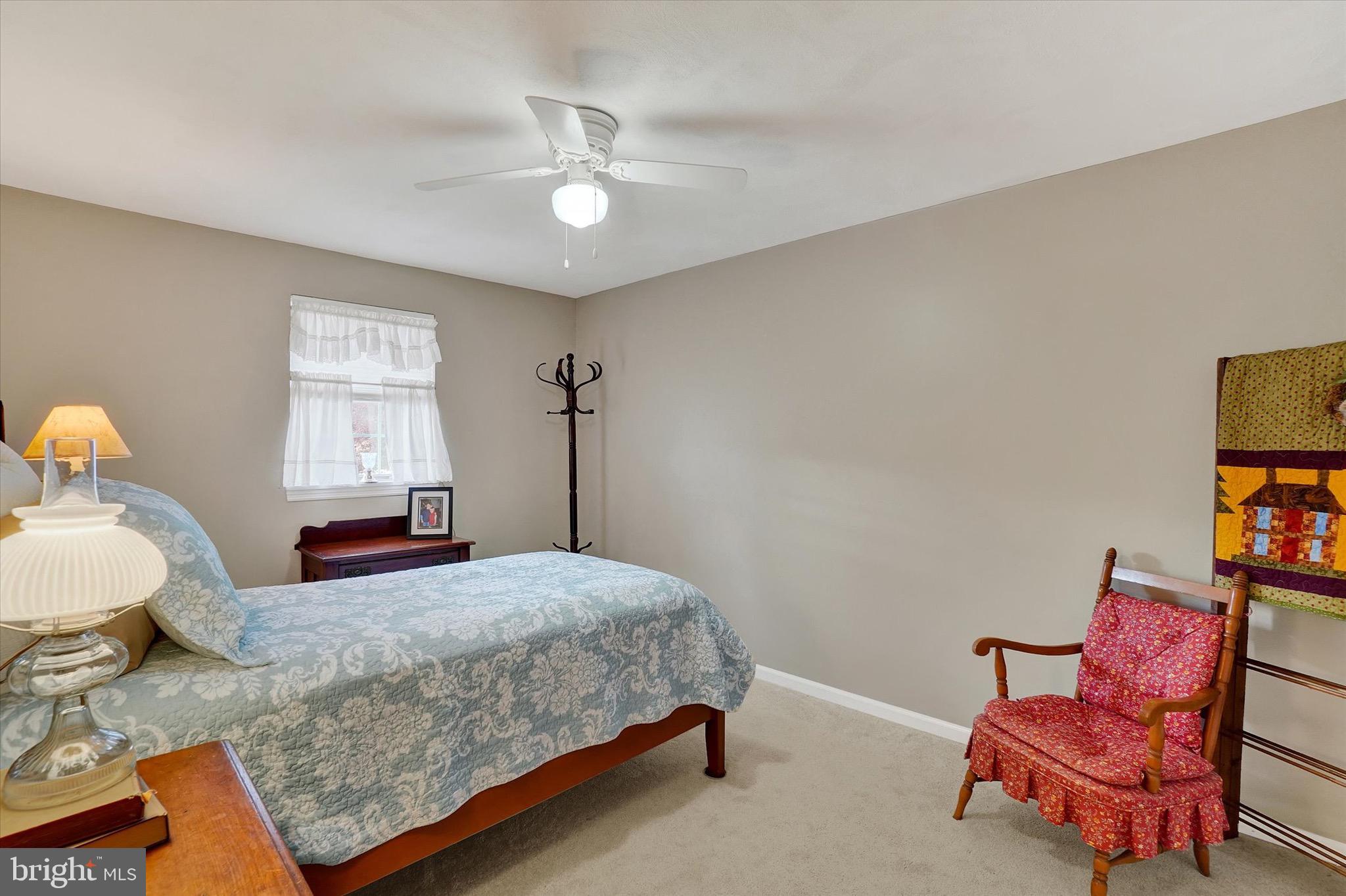 WESTLYN CONDOS - Residential