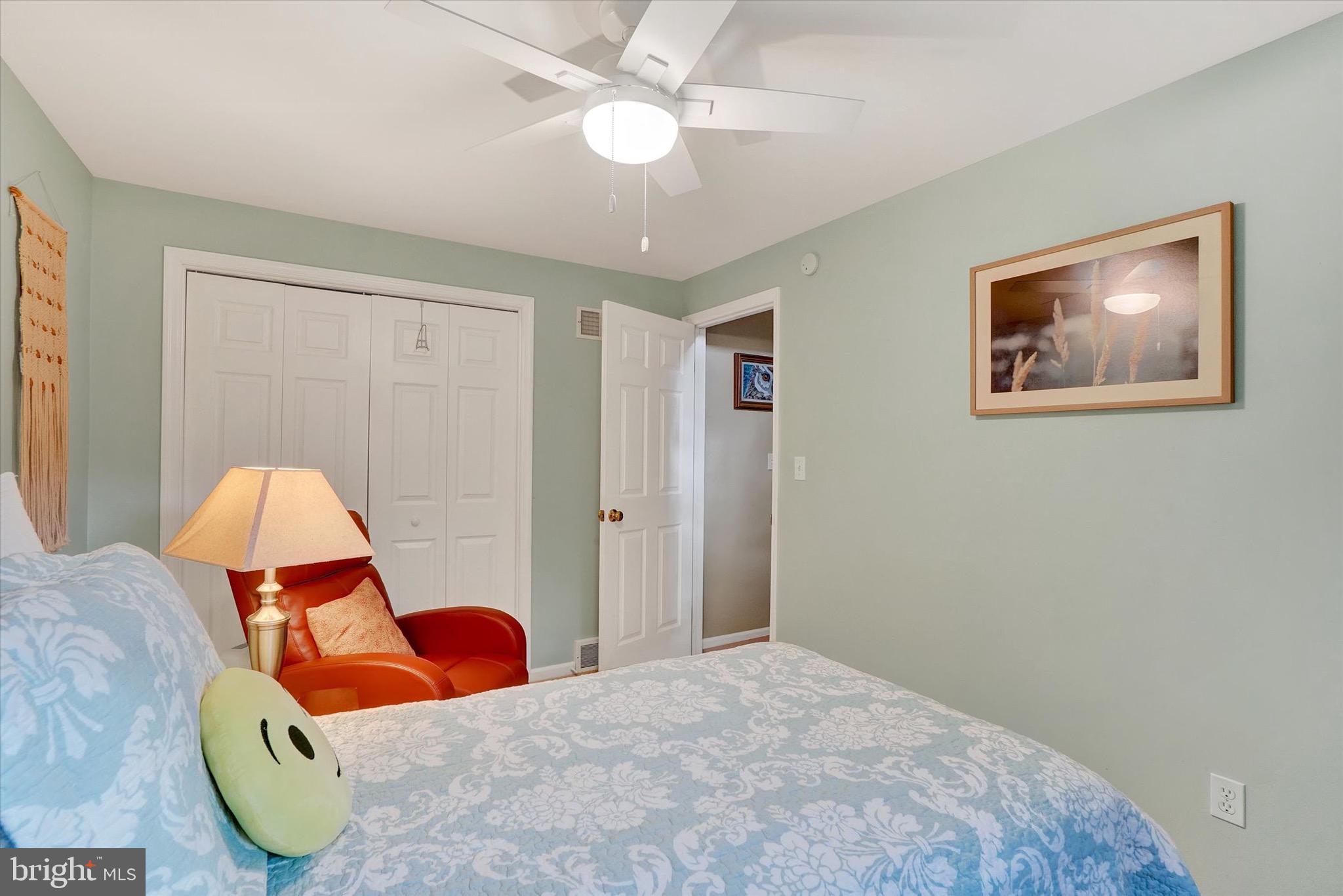 WESTLYN CONDOS - Residential