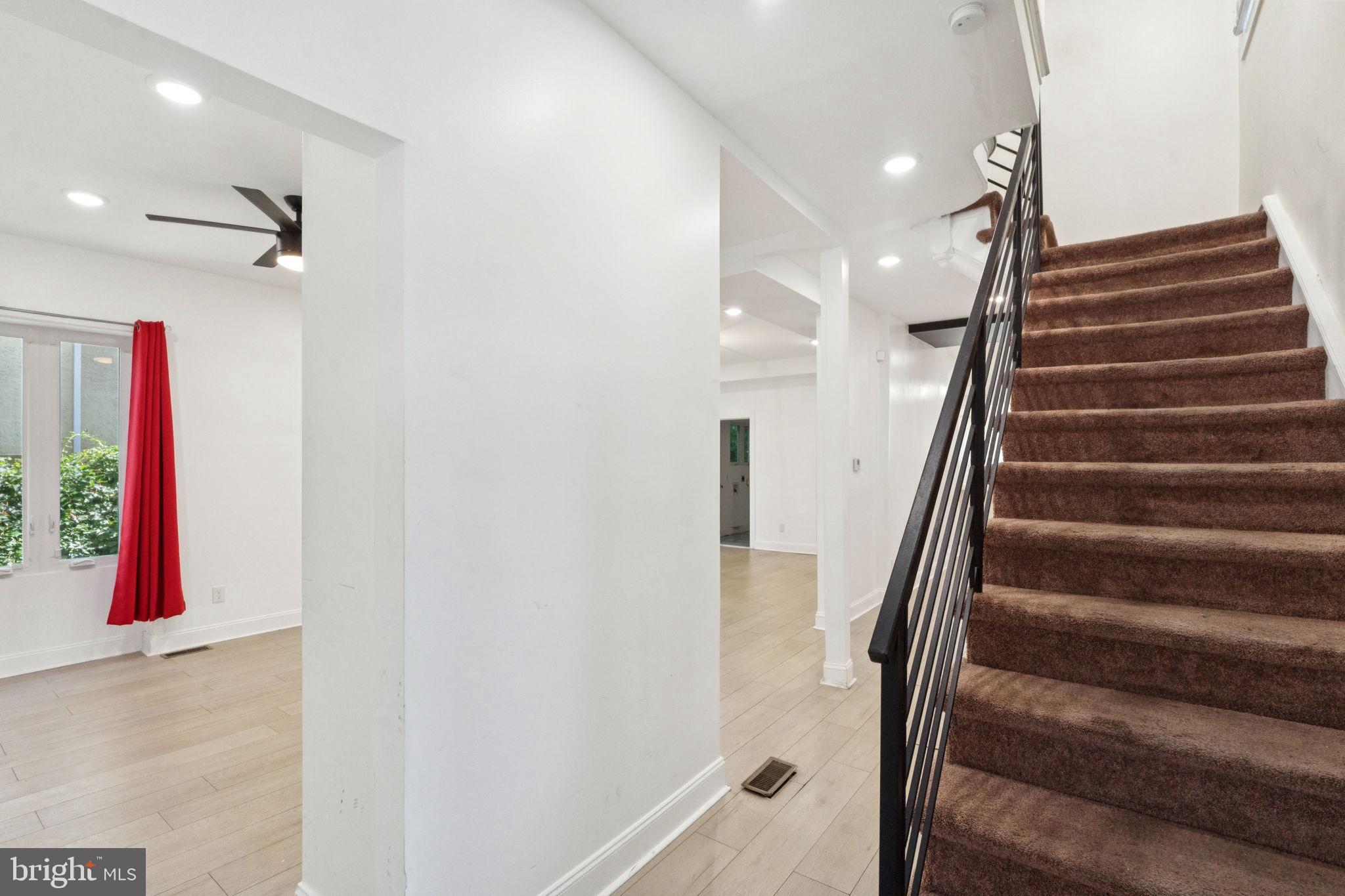 CHELTENHAM - Residential