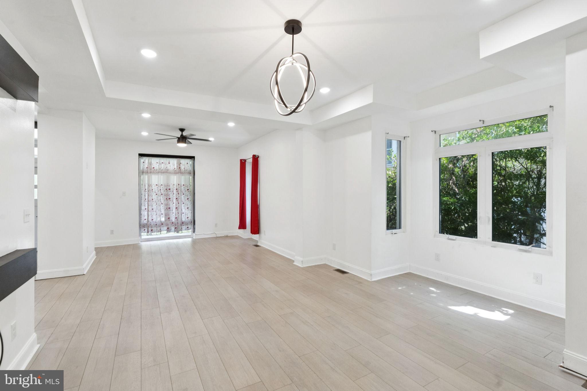 CHELTENHAM - Residential