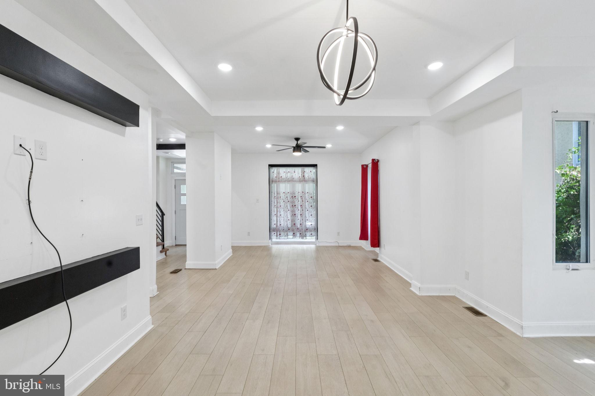 CHELTENHAM - Residential