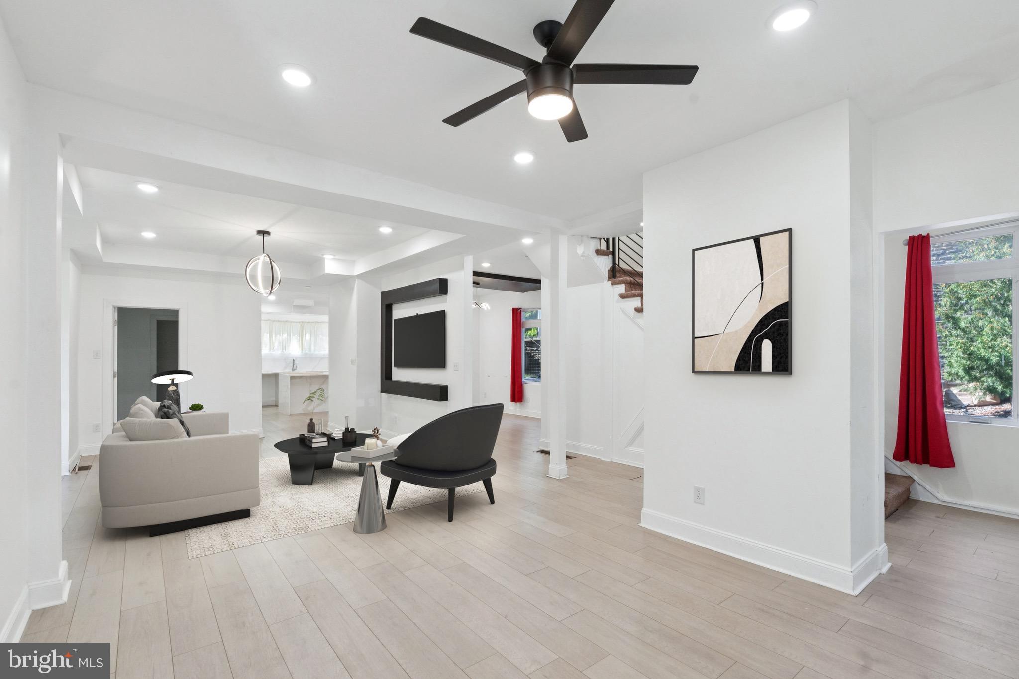 CHELTENHAM - Residential