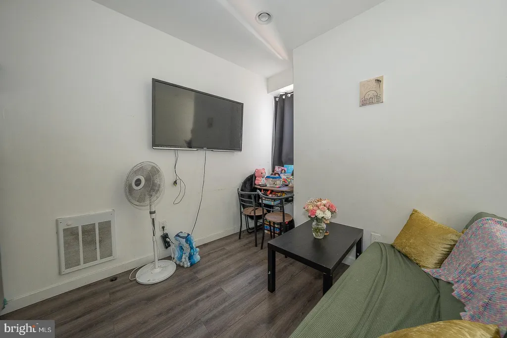 Additional image 25 of 2735 N 13th Street, Philadelphia, PA 19133