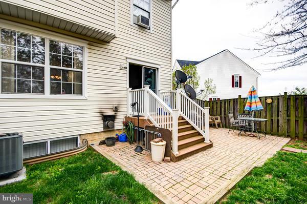 MANCHESTER LAKES - Residential