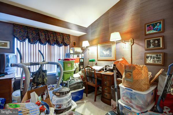 MANCHESTER LAKES - Residential