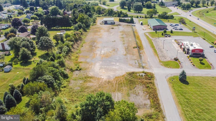 Photo 1 of 3 — 2 TYLER ROAD, MUNCY, PA 17756