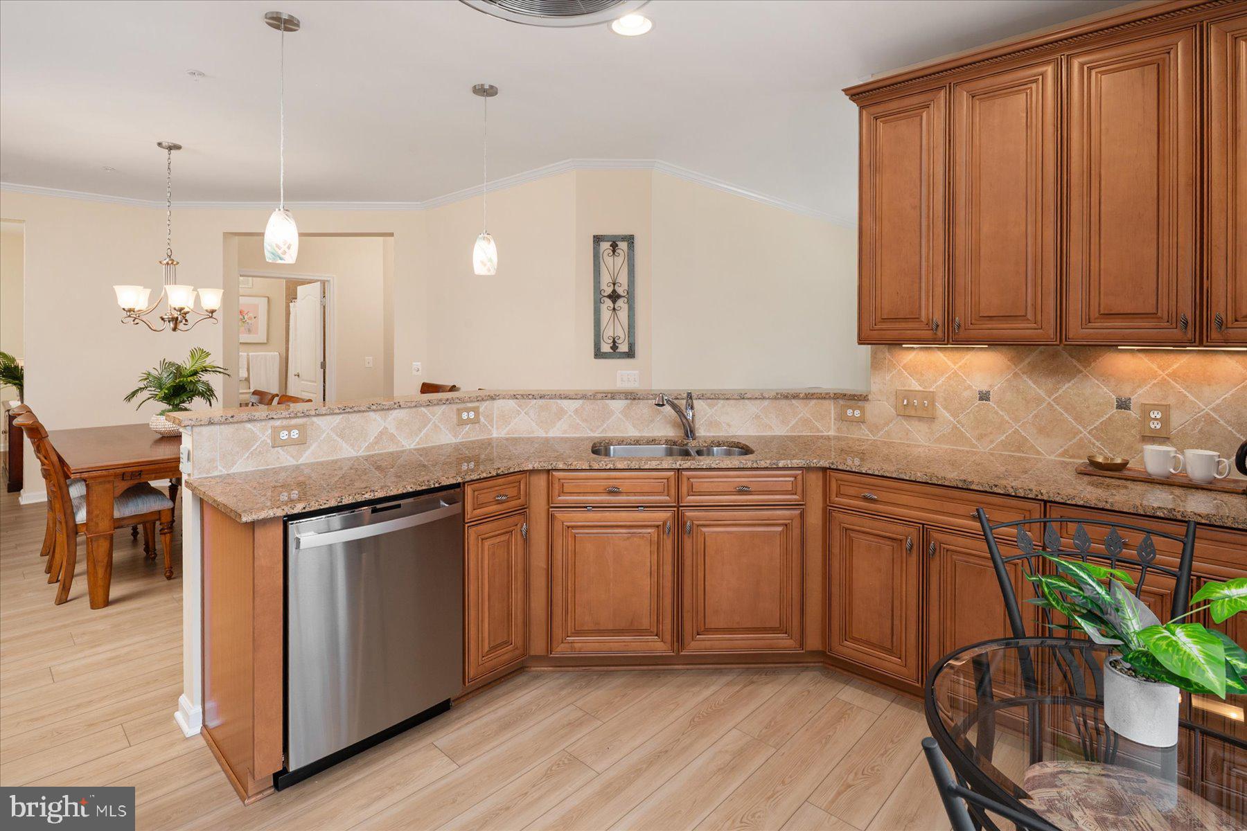CARROLLS CREEK - Residential