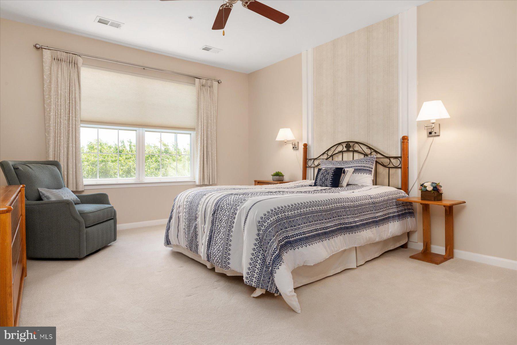 CARROLLS CREEK - Residential