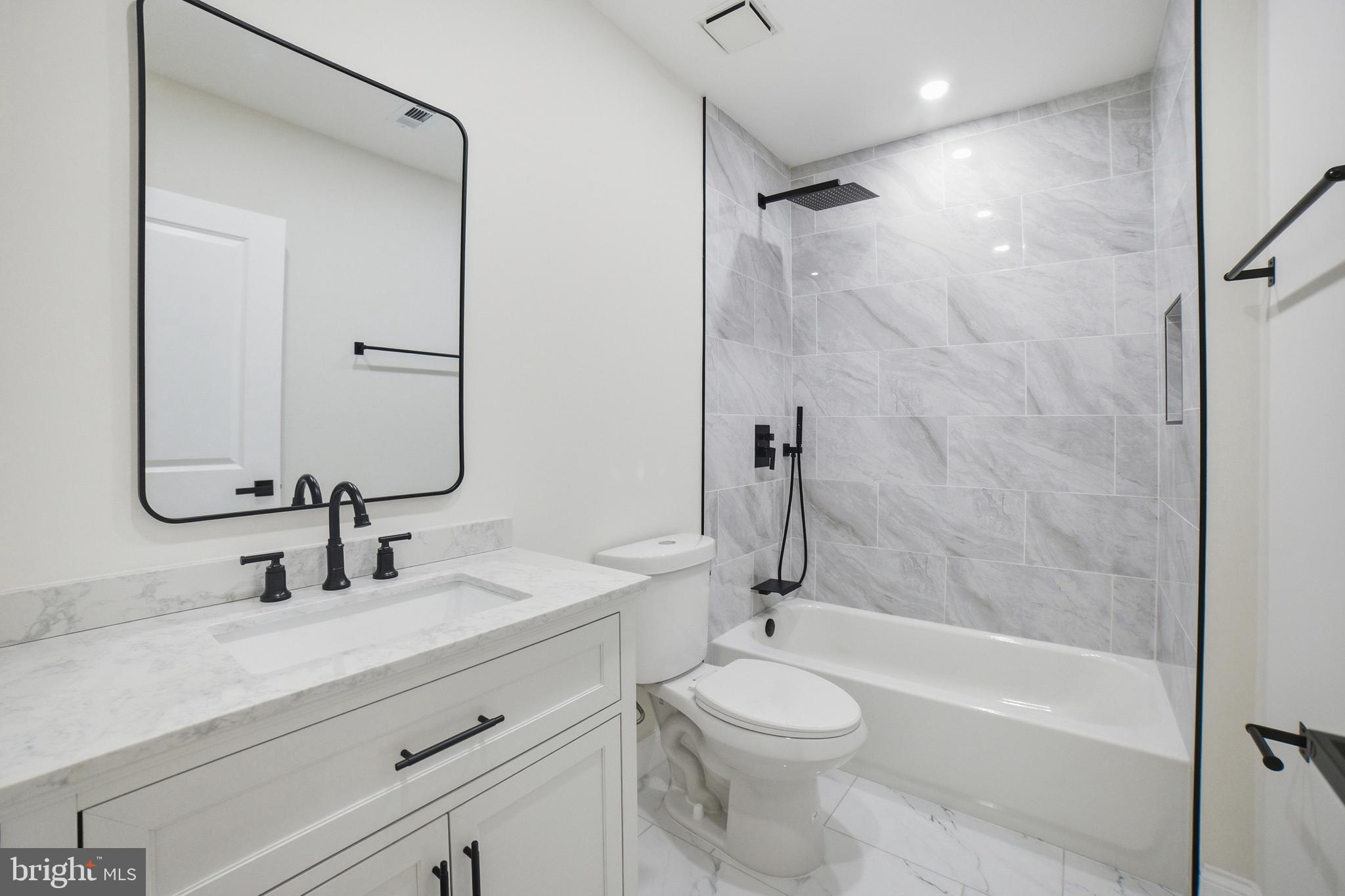 FORT WASHINGTON FOREST - Residential