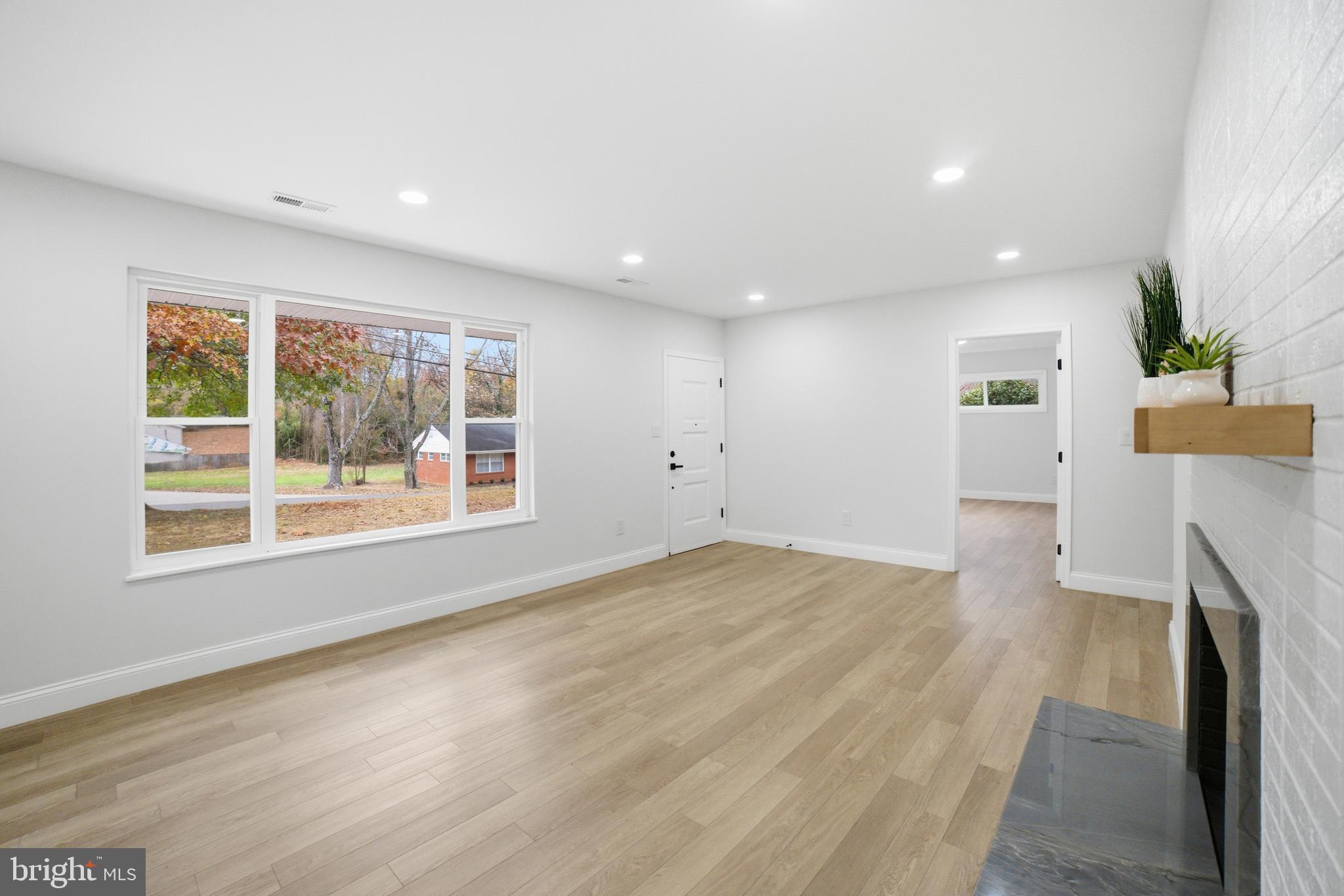 FORT WASHINGTON FOREST - Residential