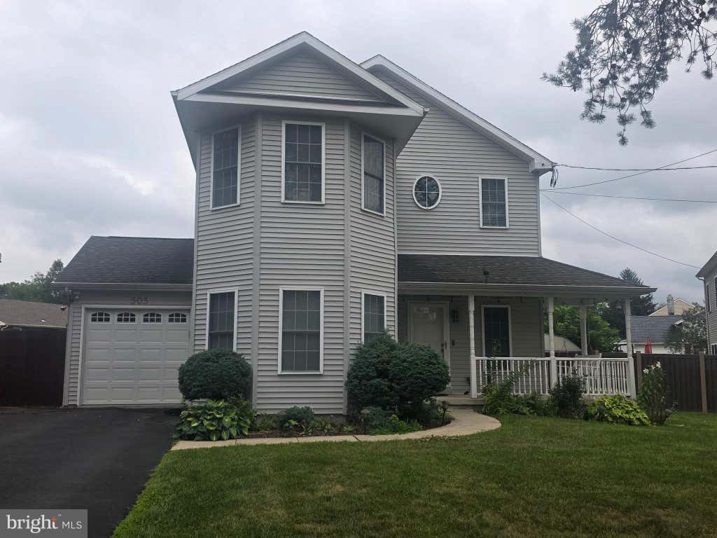 Photo of 503 Evergreen Avenue, WARMINSTER, PA 18974 (MLS # PABU2128038)