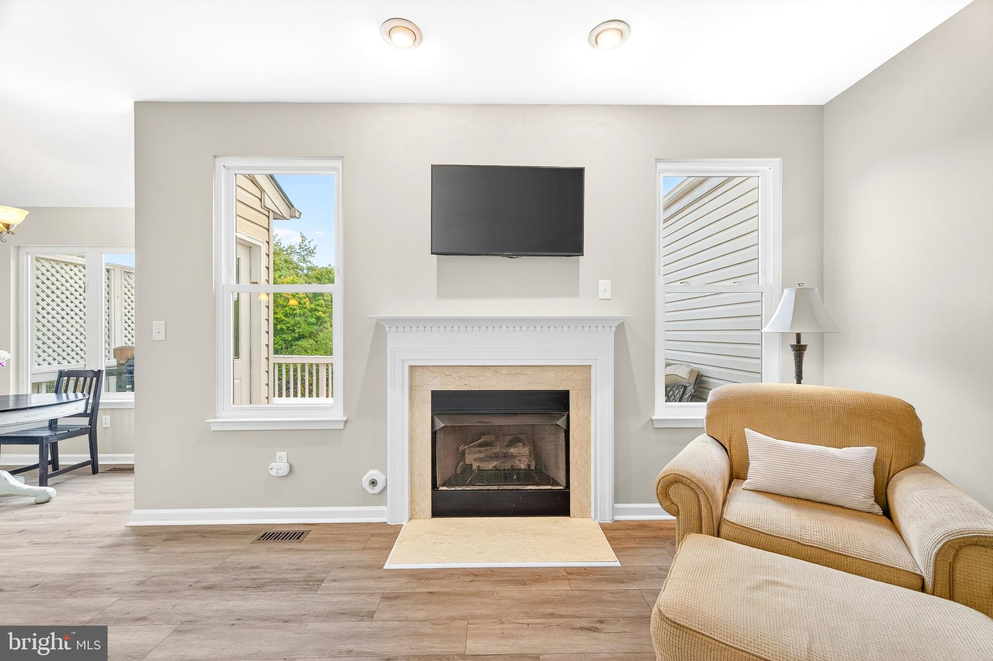 FARMWELL HUNT - Residential