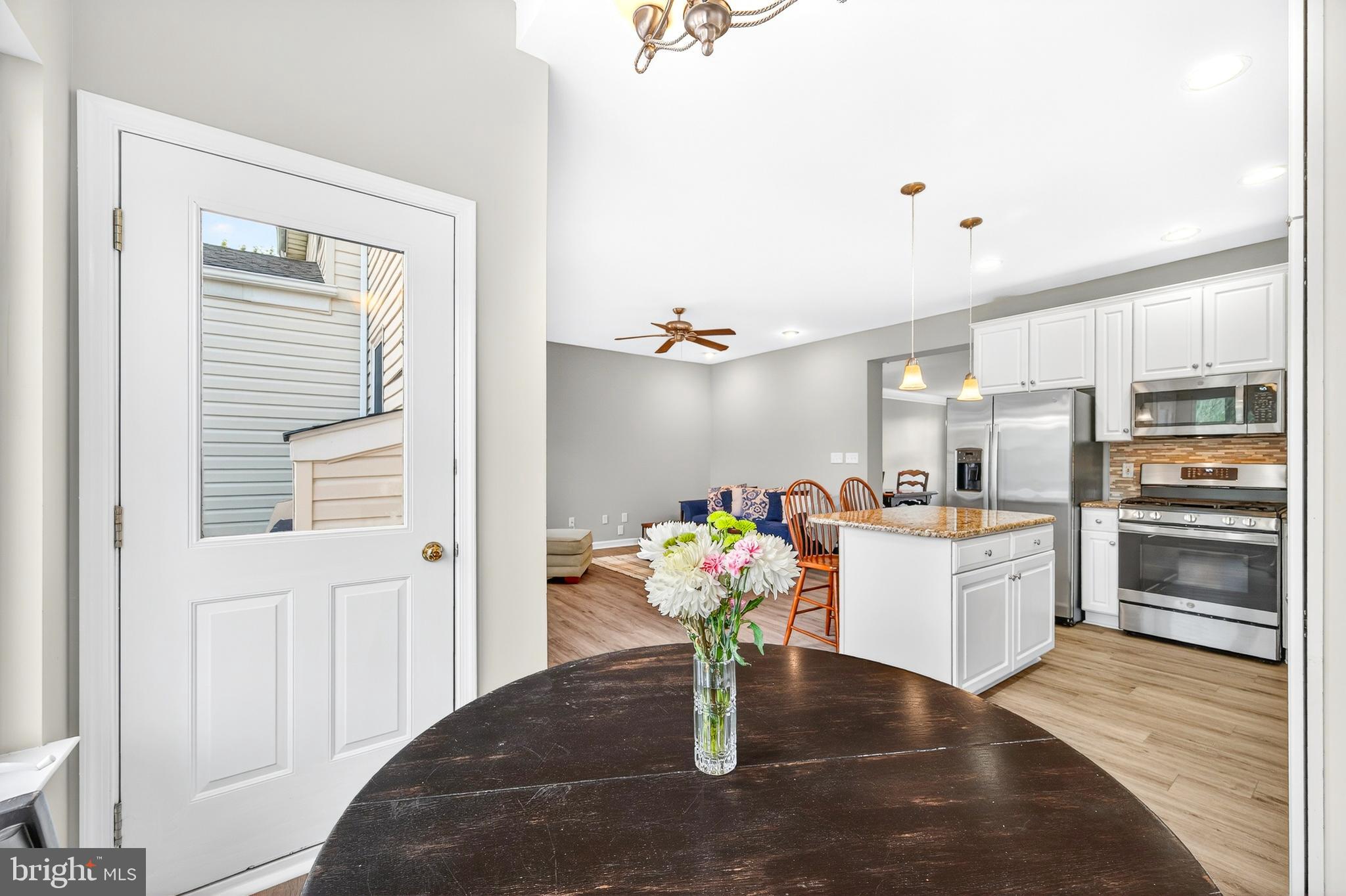 FARMWELL HUNT - Residential