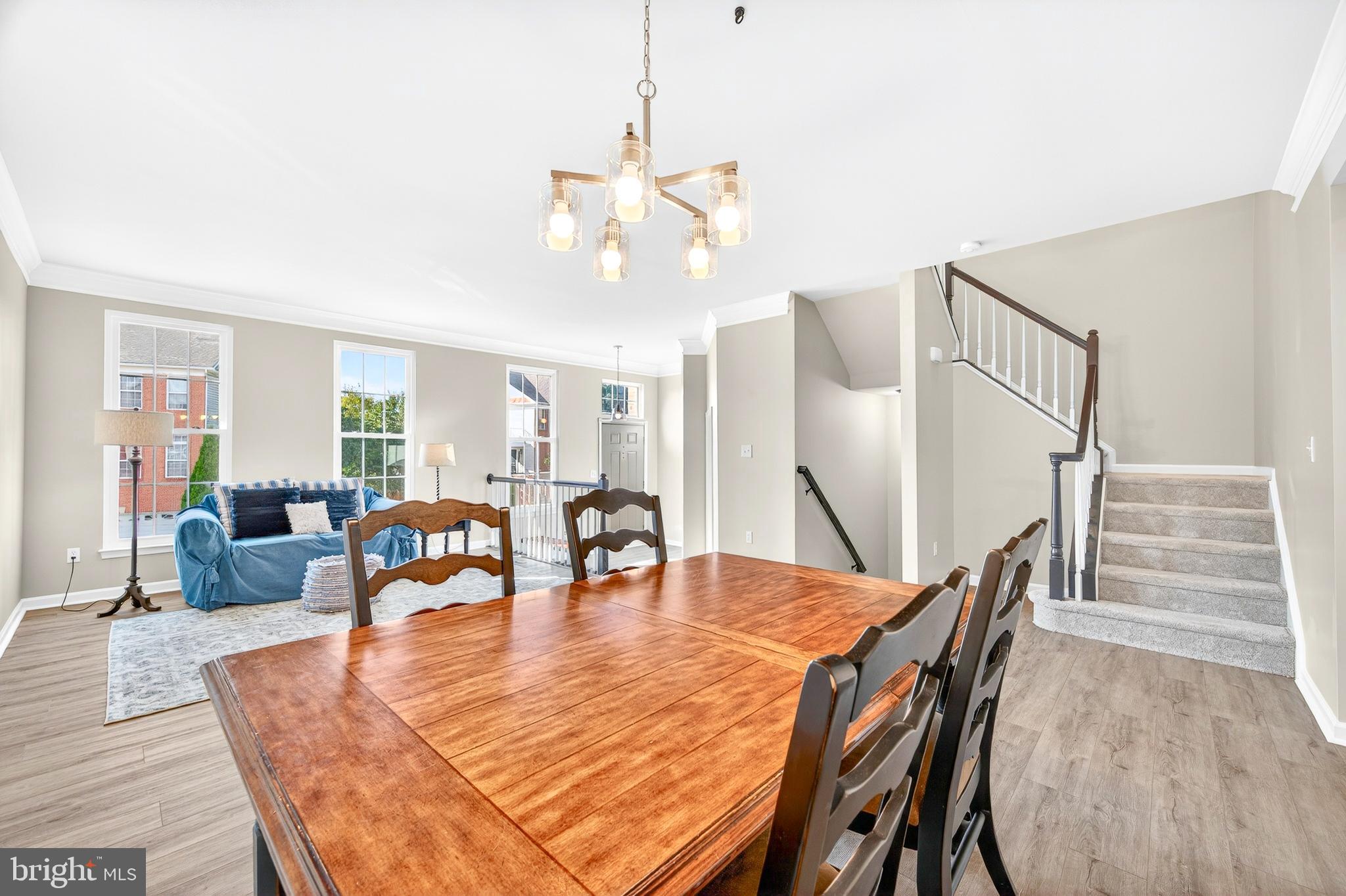 FARMWELL HUNT - Residential