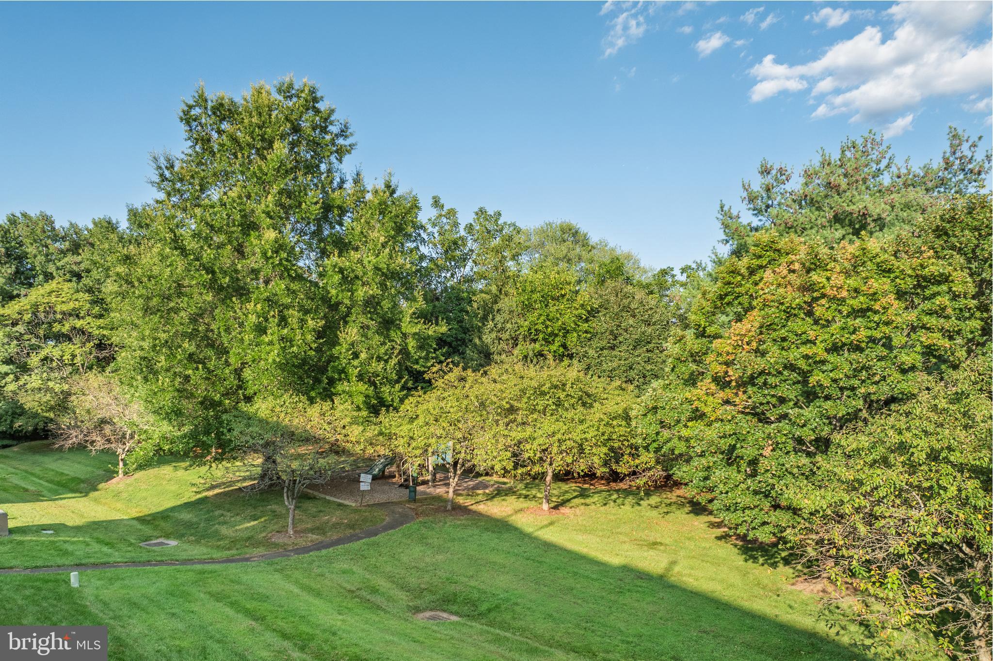 FARMWELL HUNT - Residential