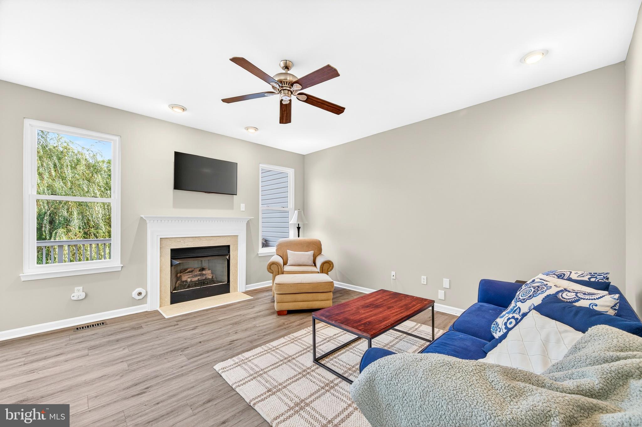 FARMWELL HUNT - Residential