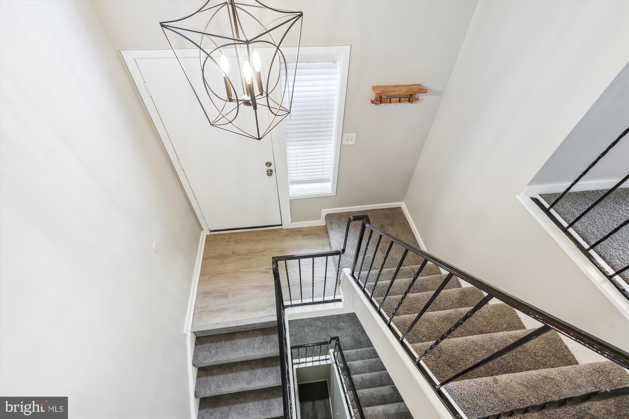 DOCKSIDE - Residential Lease