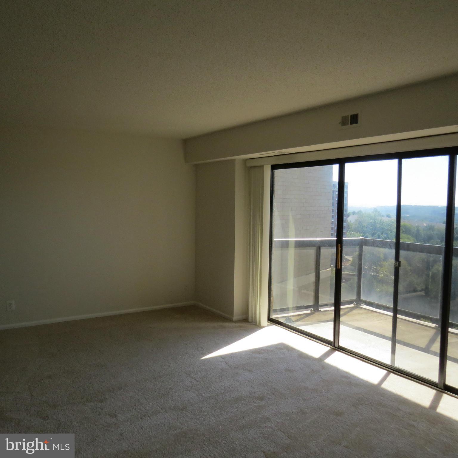 WATERGATE AT LANDMARK - Residential Lease