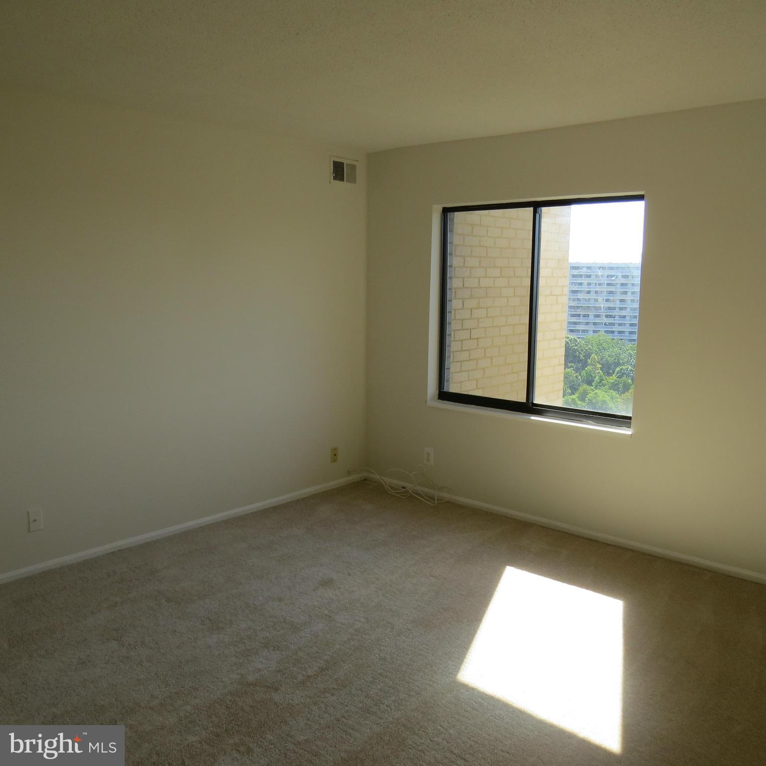 WATERGATE AT LANDMARK - Residential Lease