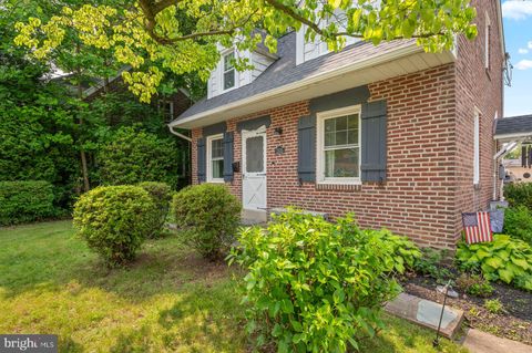 1505 WYNNEWOOD ROAD ARDMORE PA 19003