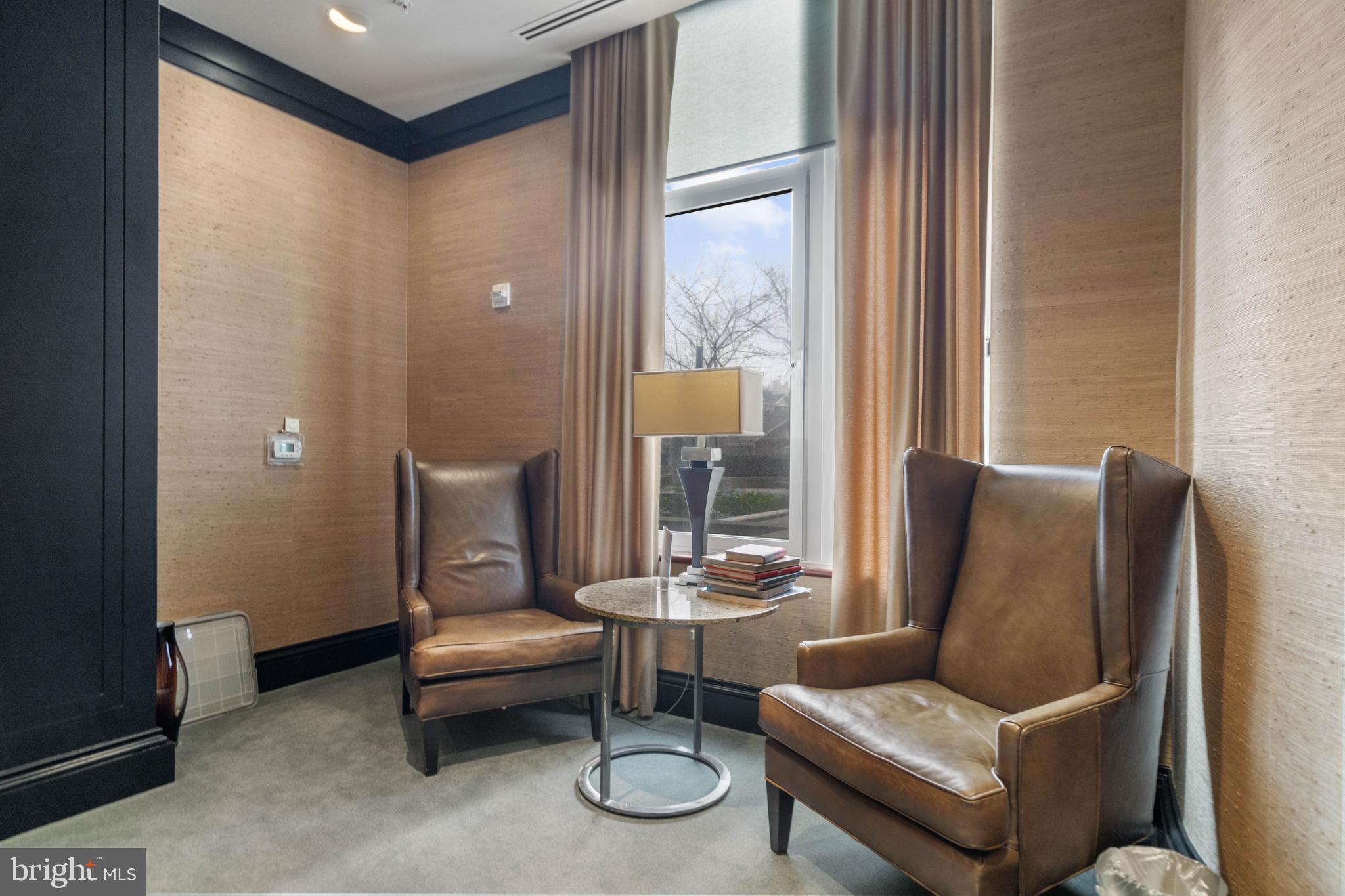 ONE PARK CREST CONDOMINIUM - Residential