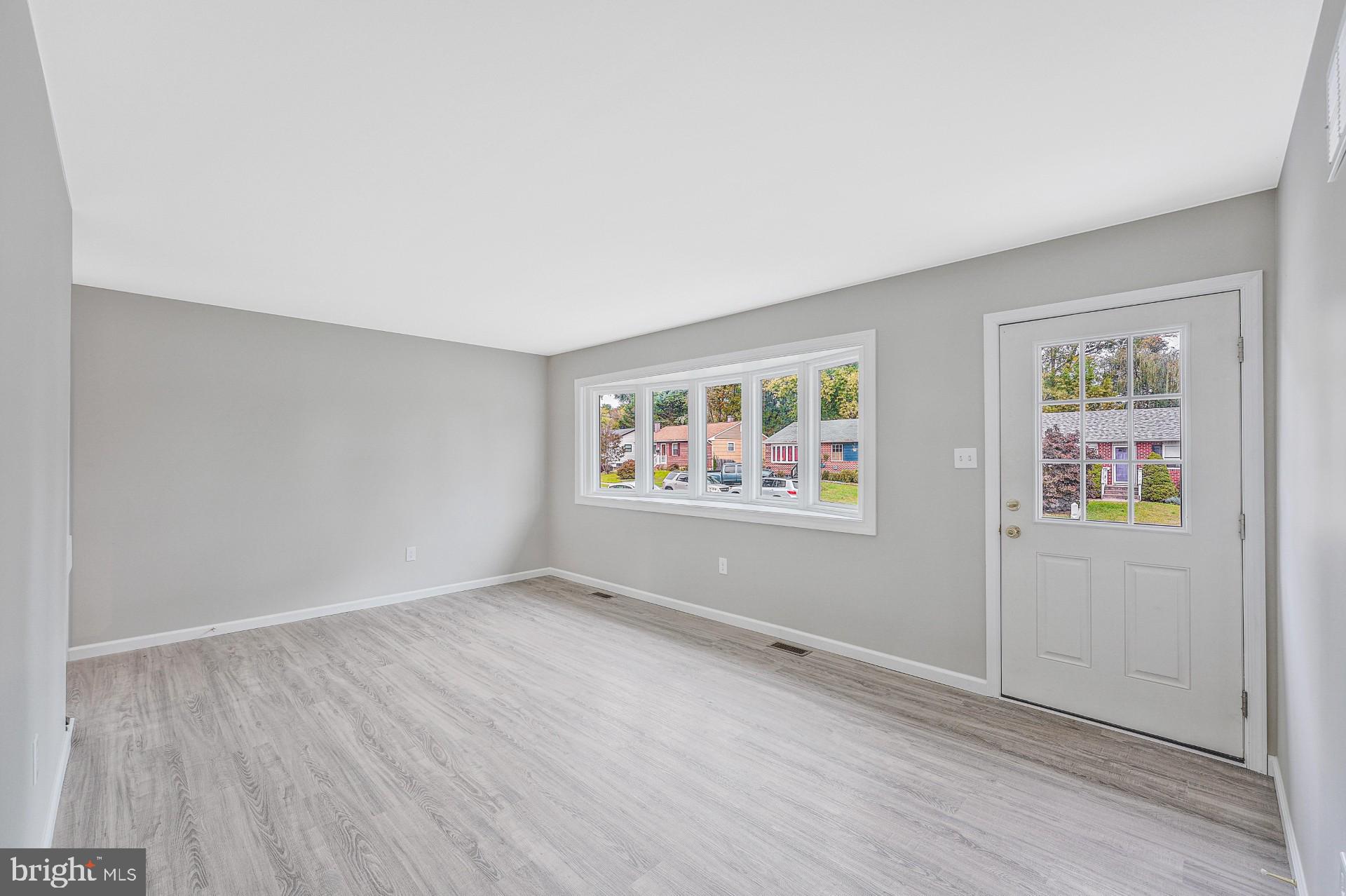 REISTERSTOWN - Residential