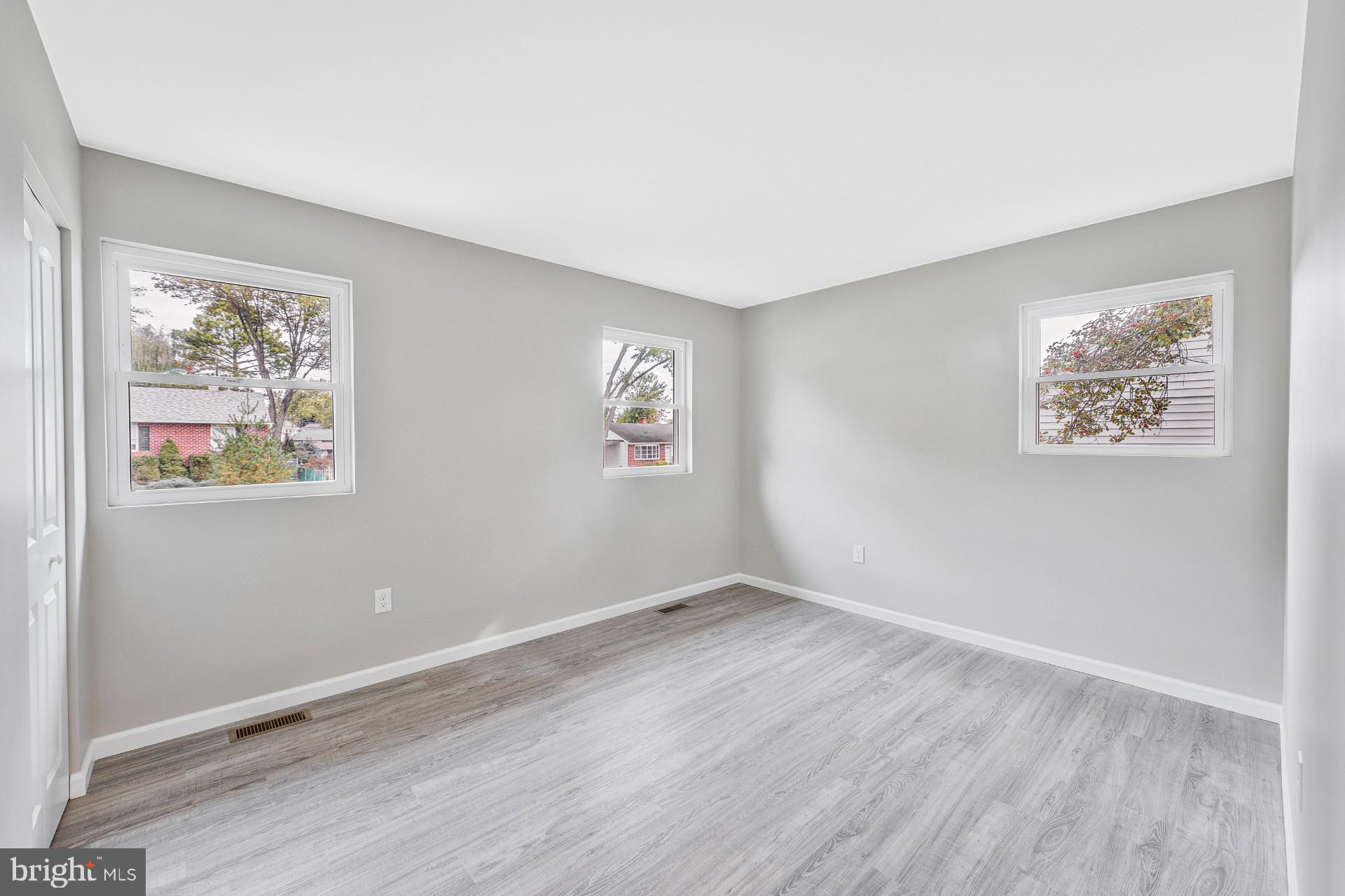 REISTERSTOWN - Residential