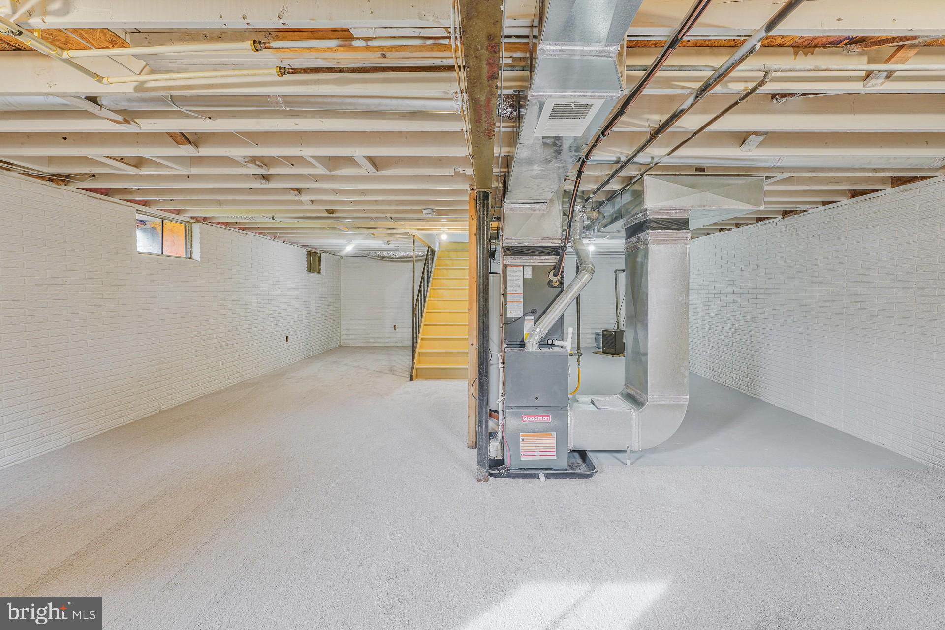 REISTERSTOWN - Residential