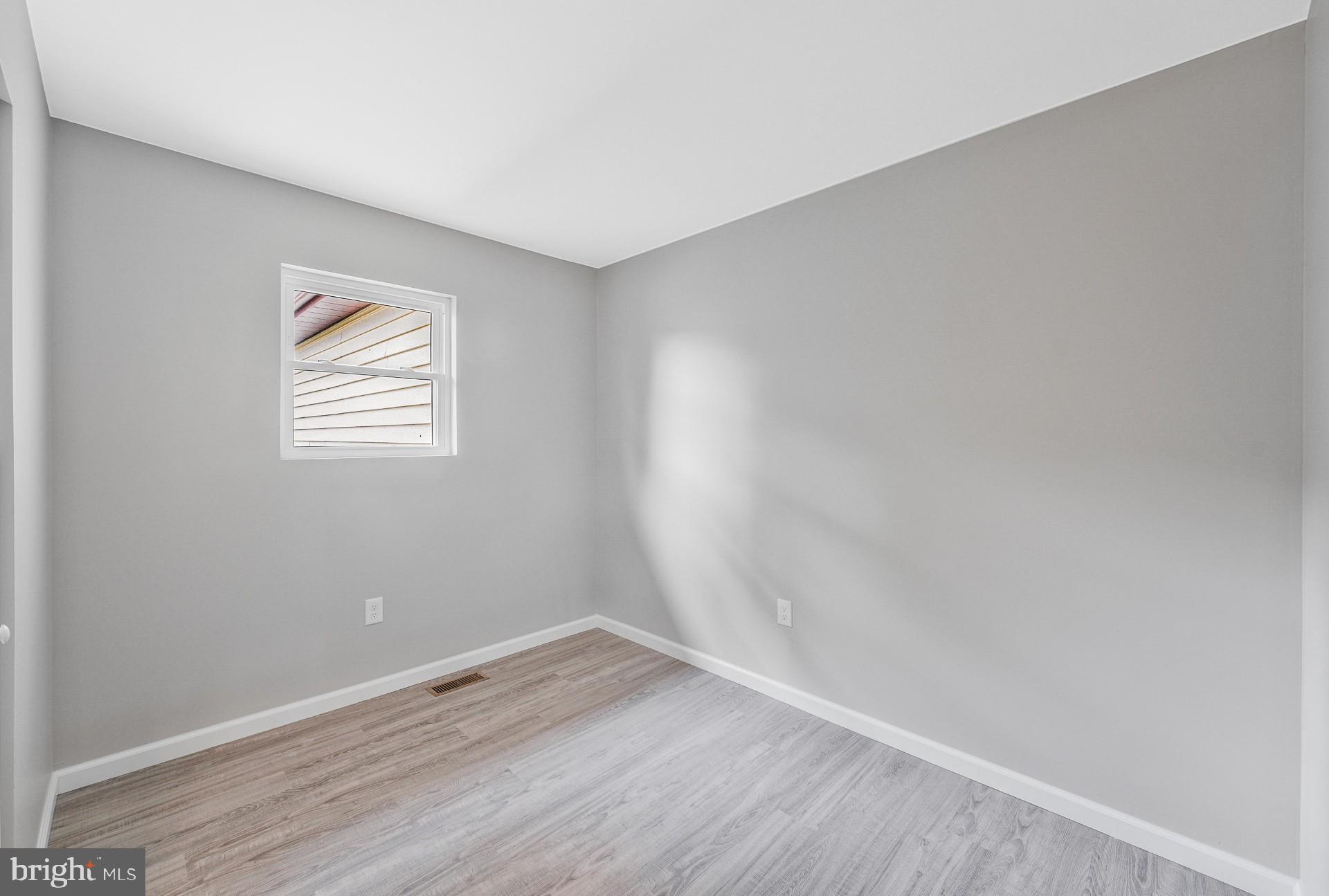 REISTERSTOWN - Residential