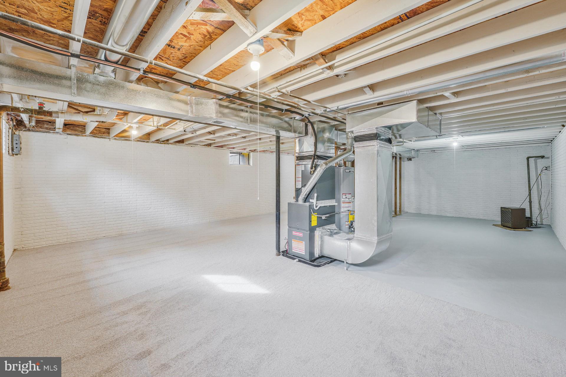 REISTERSTOWN - Residential