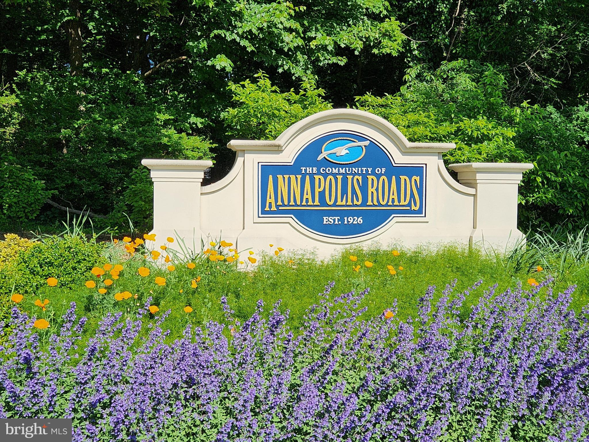 ANNAPOLIS ROADS - Residential