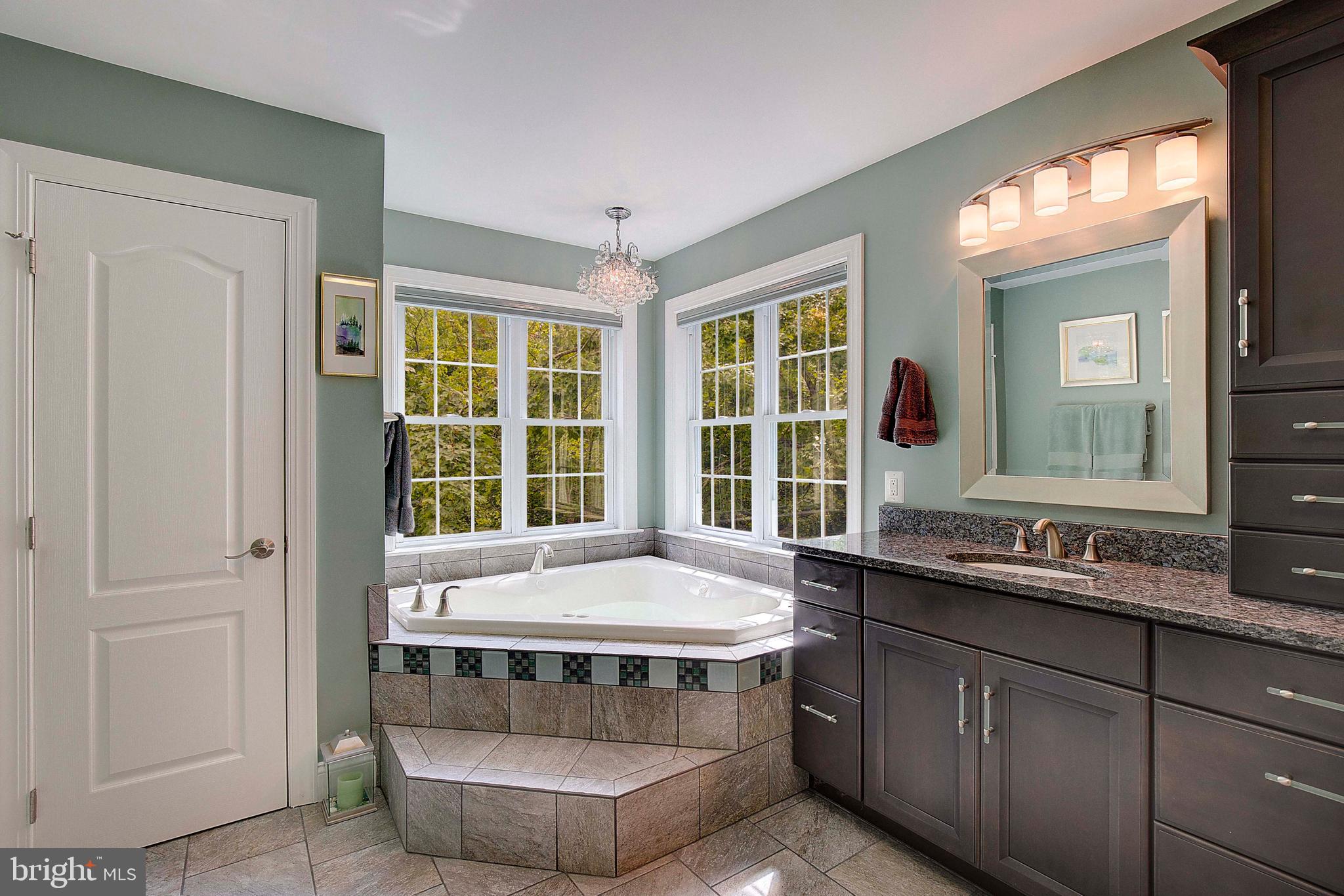 ANNAPOLIS ROADS - Residential