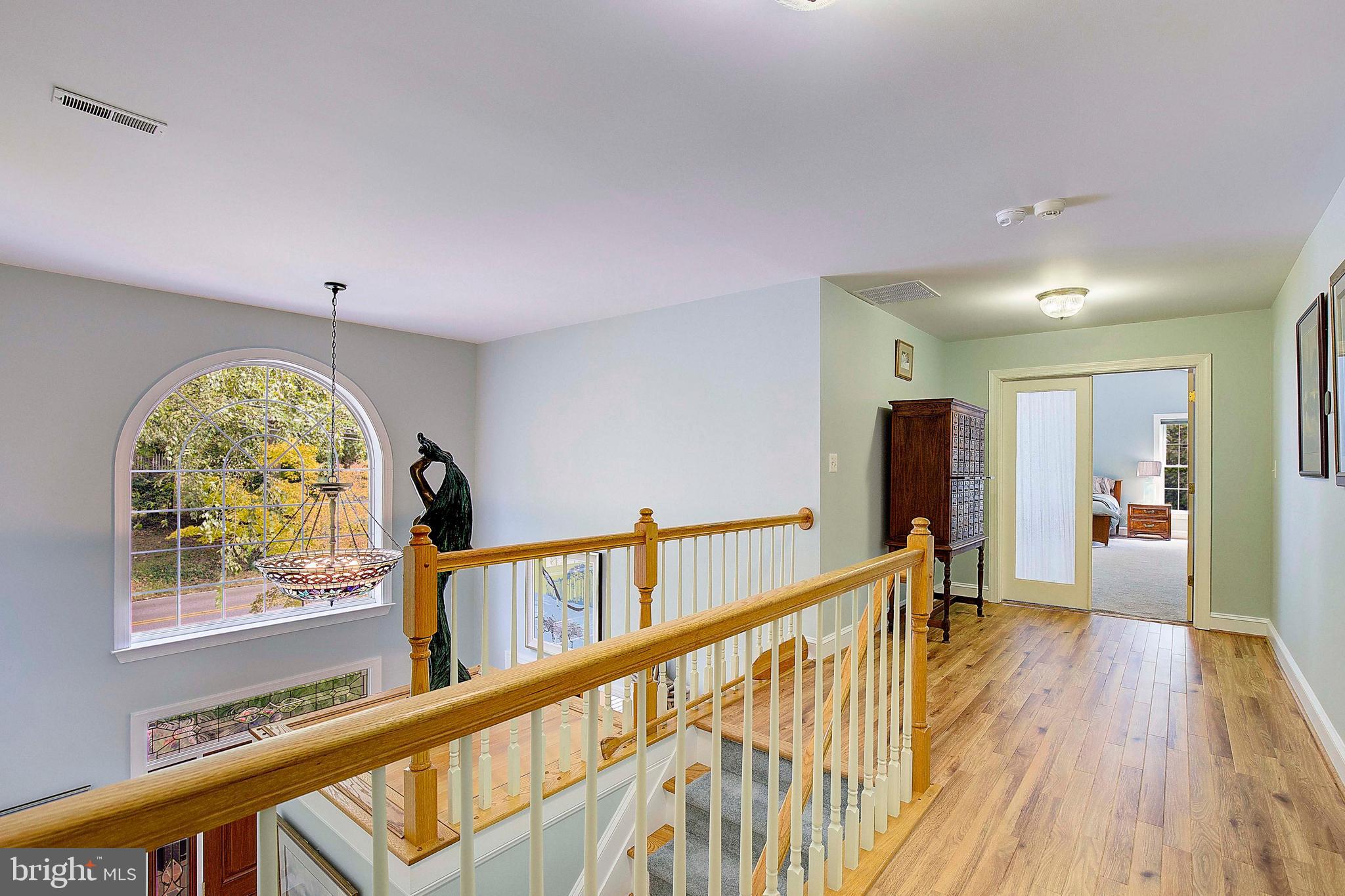 ANNAPOLIS ROADS - Residential