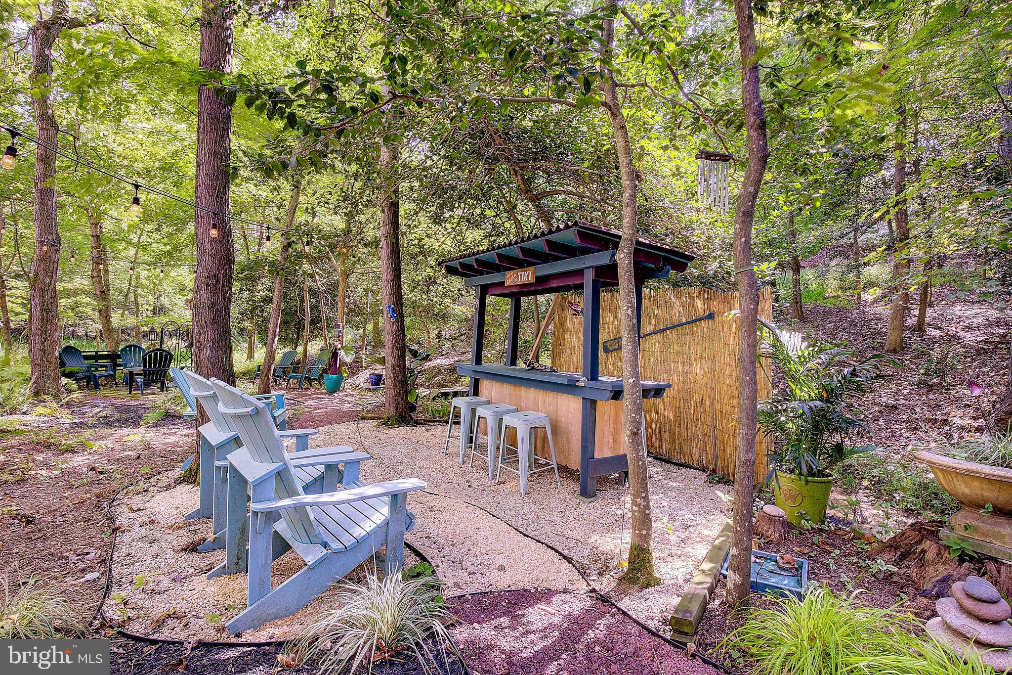 ANNAPOLIS ROADS - Residential