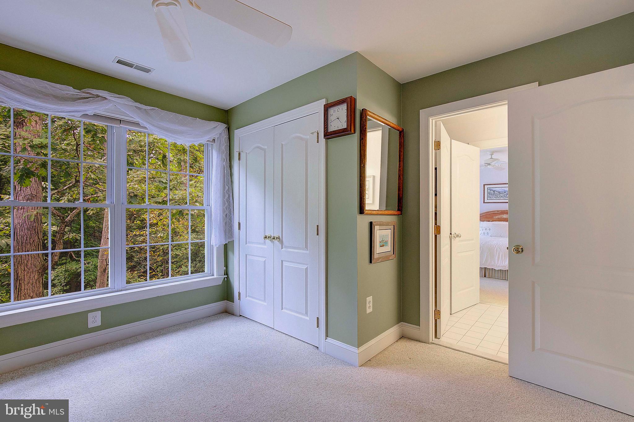 ANNAPOLIS ROADS - Residential