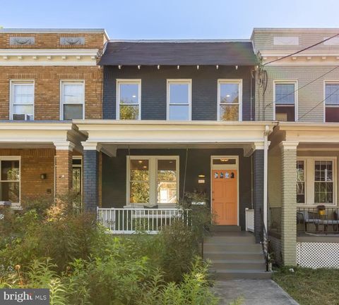 3727 18TH STREET NE WASHINGTON DC 20018