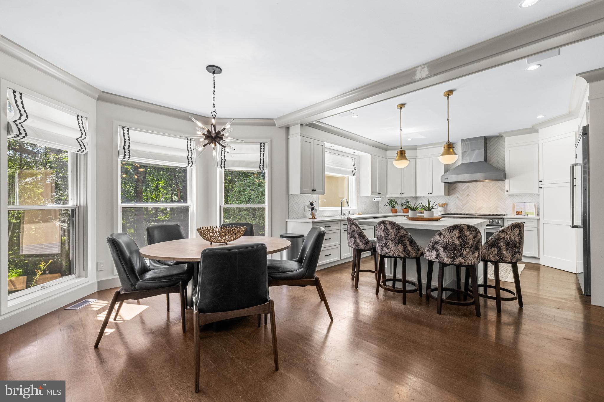 HELMSLEY COURT - Residential