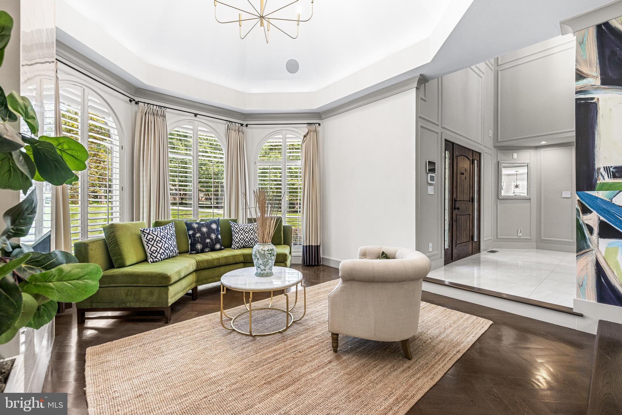 HELMSLEY COURT - Residential