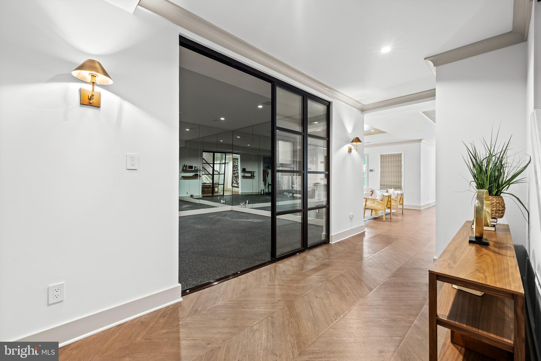 HELMSLEY COURT - Residential