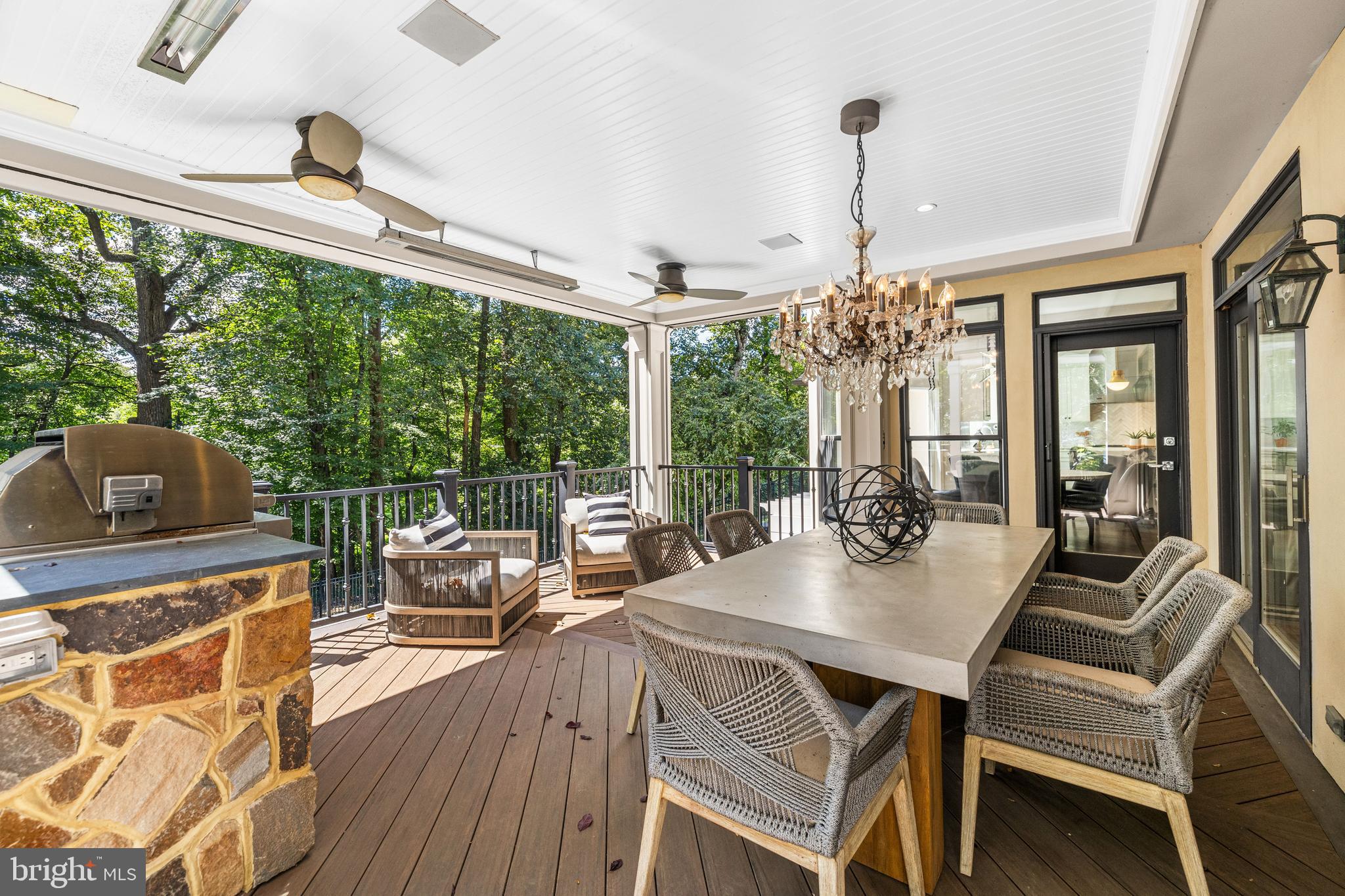 HELMSLEY COURT - Residential