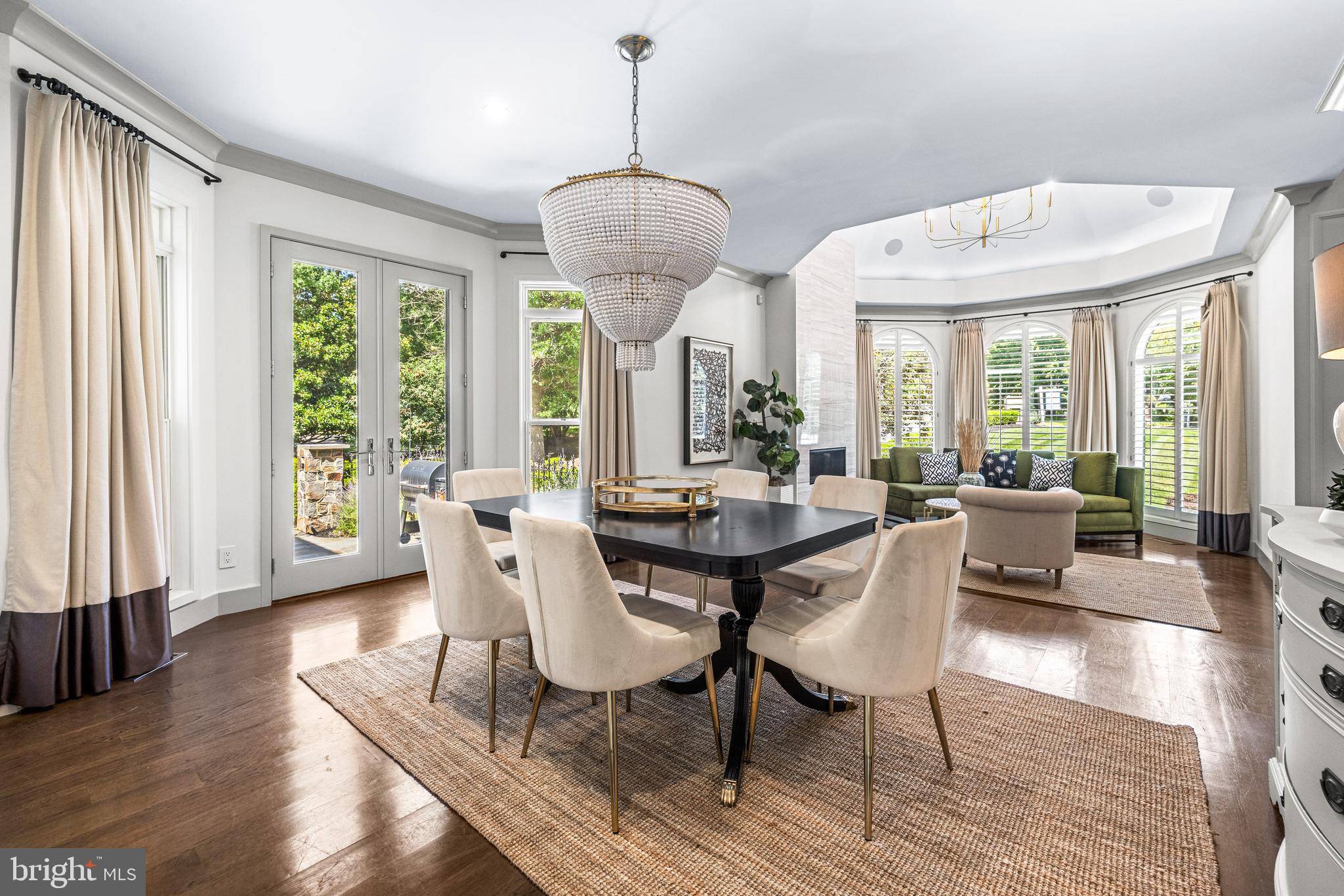 HELMSLEY COURT - Residential