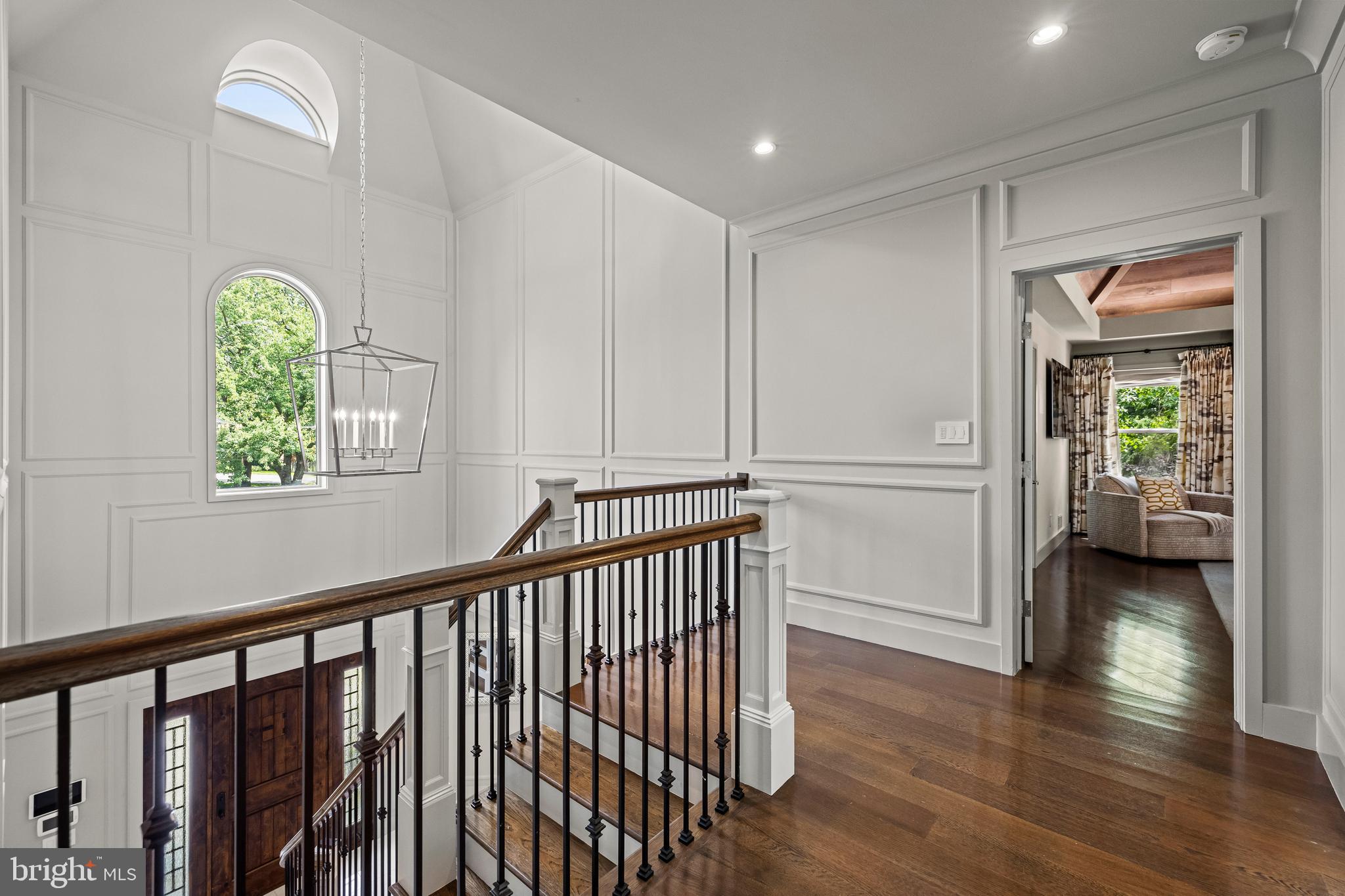 HELMSLEY COURT - Residential