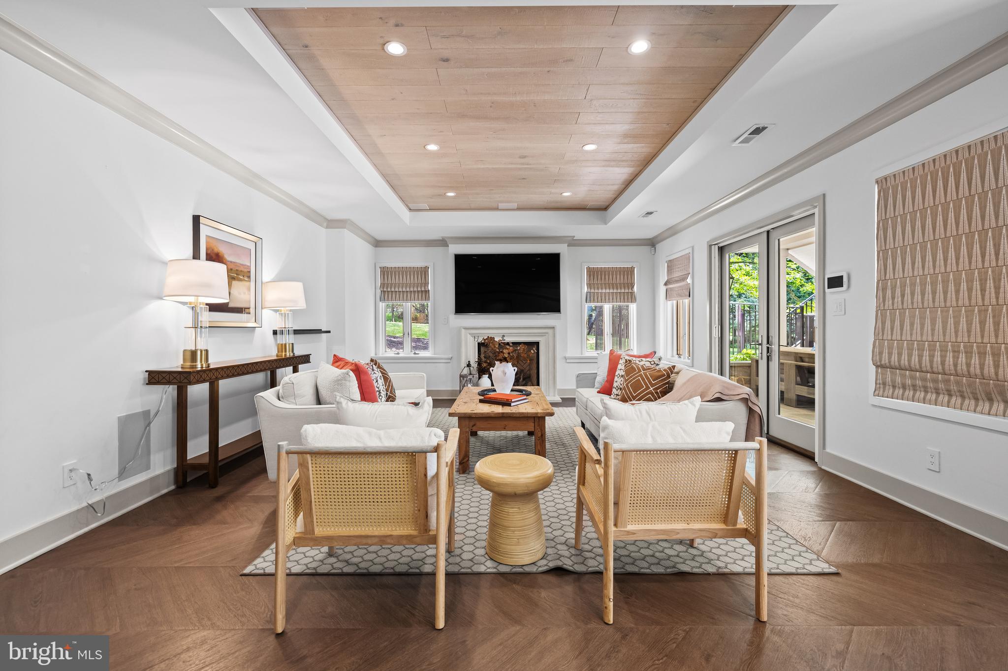 HELMSLEY COURT - Residential