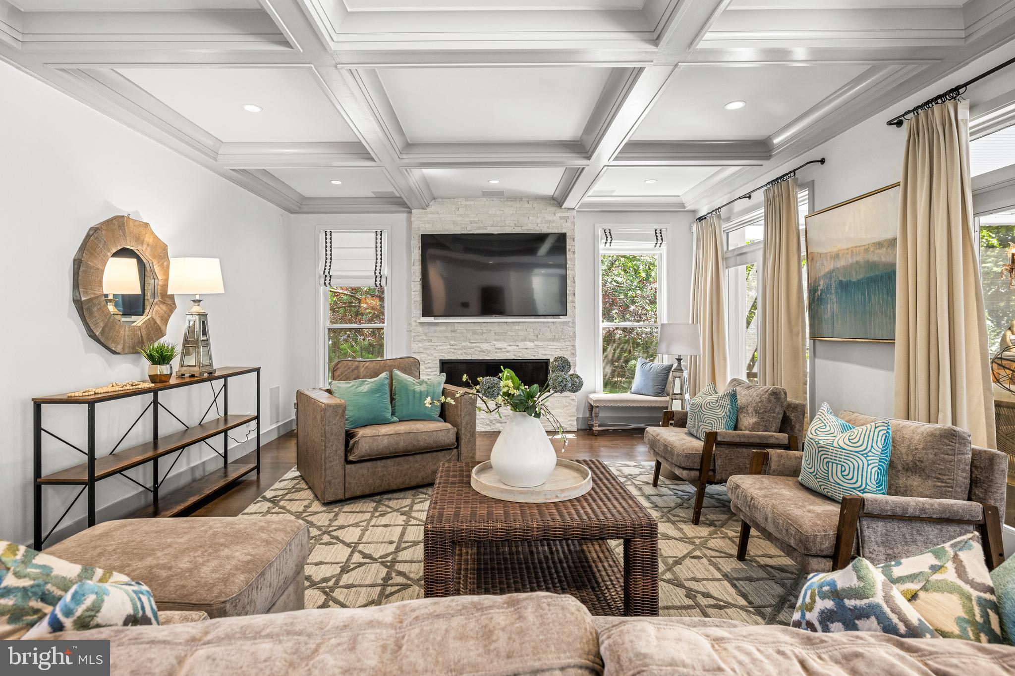 HELMSLEY COURT - Residential