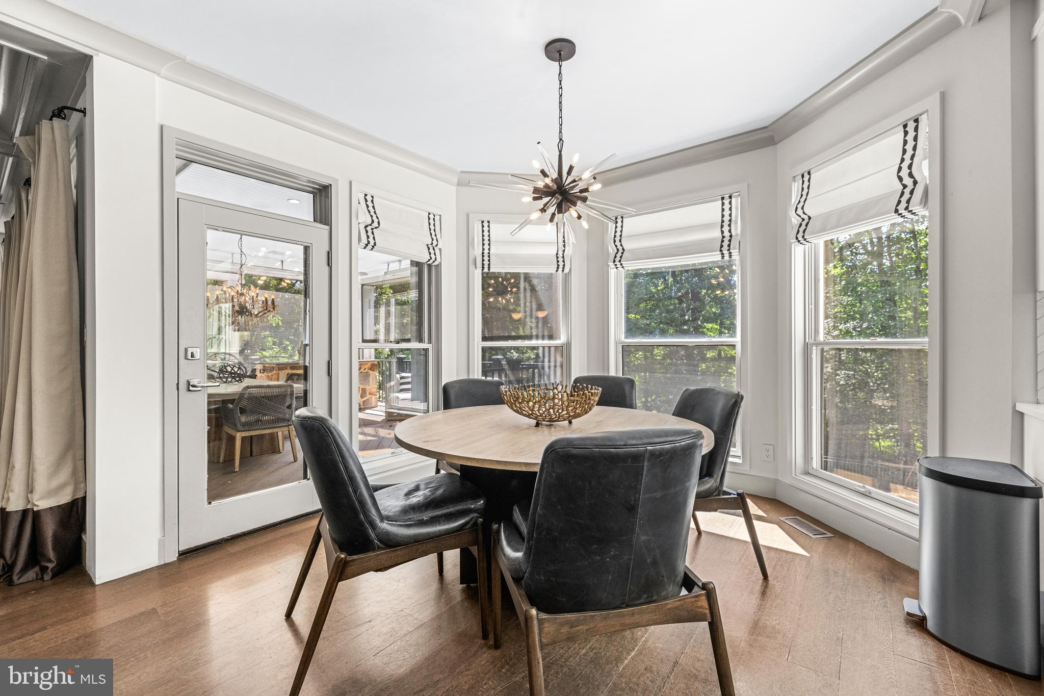 HELMSLEY COURT - Residential